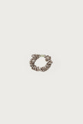 NEOSAVA Accessoire Cheveux premium scrunchie duo with two elegant neutral hair ties for polished ponytails, effortless buns, half-up styling, daily wear, travel, workout, yoga, and pilates.