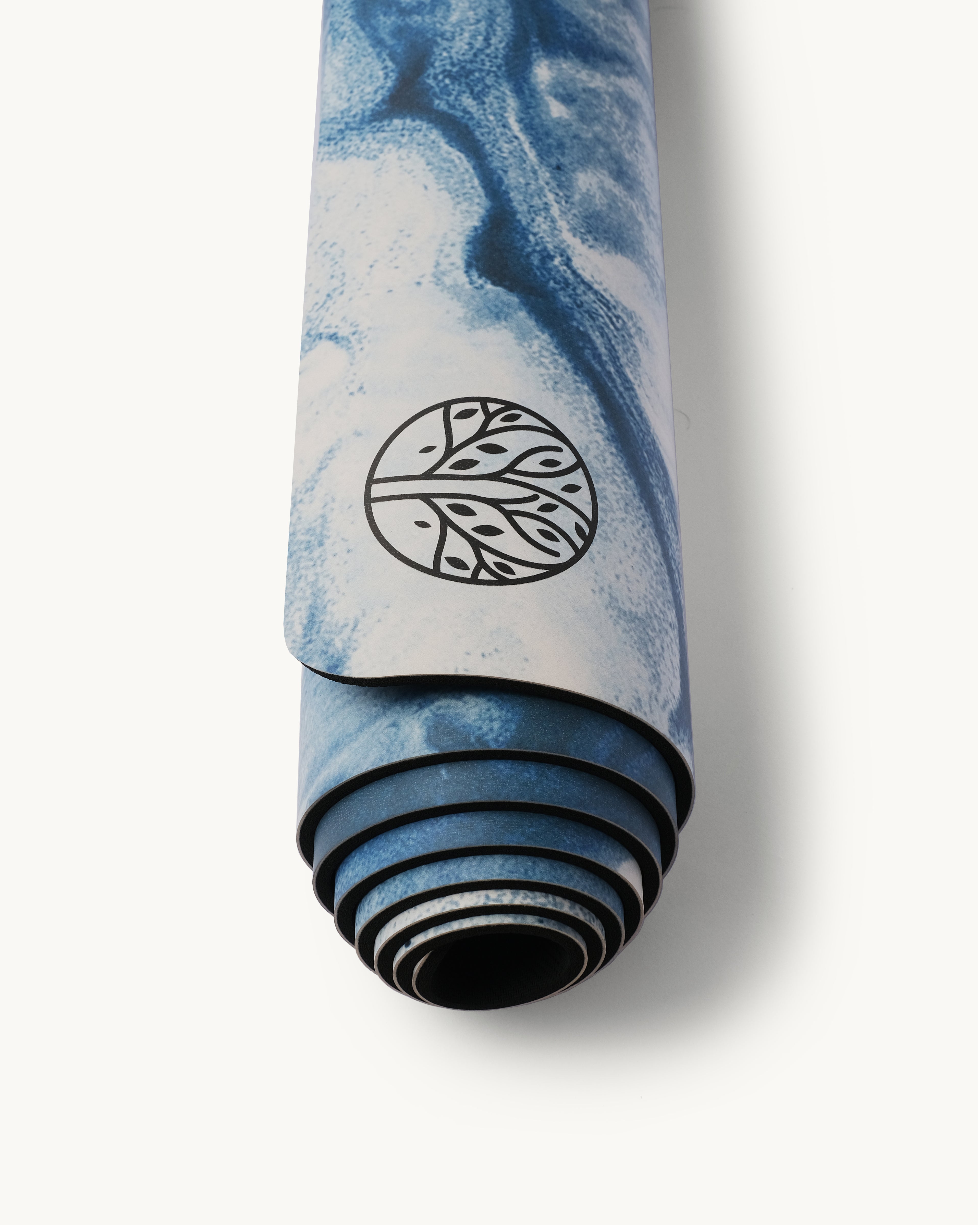 Neosava GalaGrip Pacific premium yoga mat with ocean blue marble design inspired by deep waves, created for yoga, pilates, meditation, and calm home workouts.